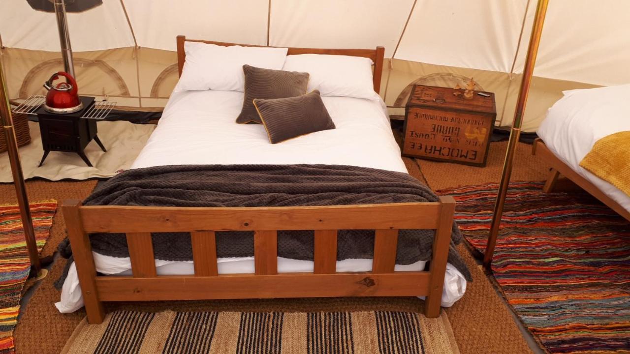 6M Emperor Tent Near Whitby With Log Burner Liverton Exterior photo