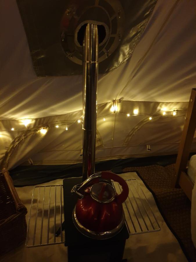 6M Emperor Tent Near Whitby With Log Burner Liverton Exterior photo
